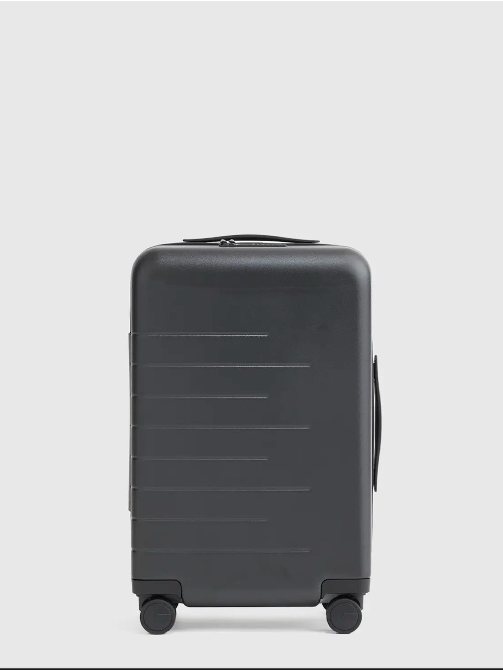 Quince Matte Black Hardside Spinner Carry-On